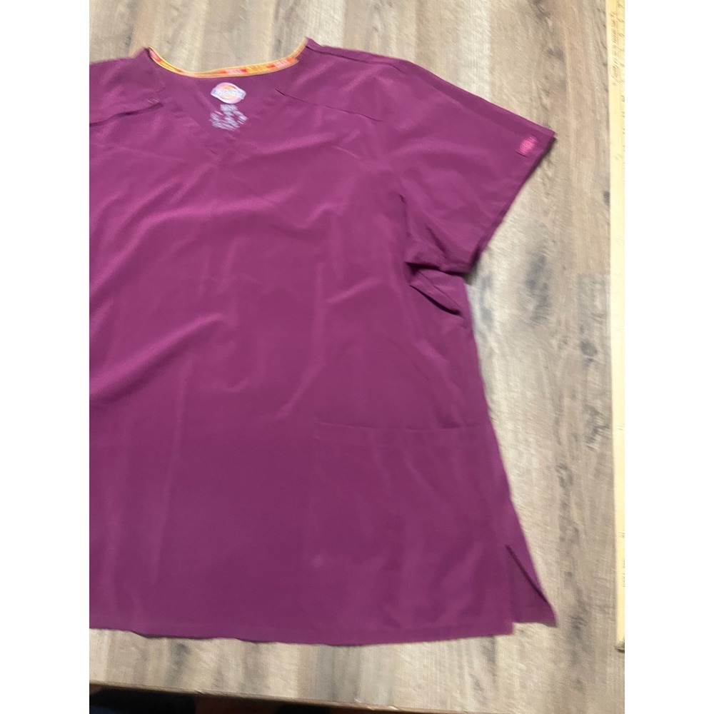 Dickies Shirt, Women's Plus Size 3XL, Burgundy, Short Sleeve, V-neck, Scrub Top - Picture 4 of 11
